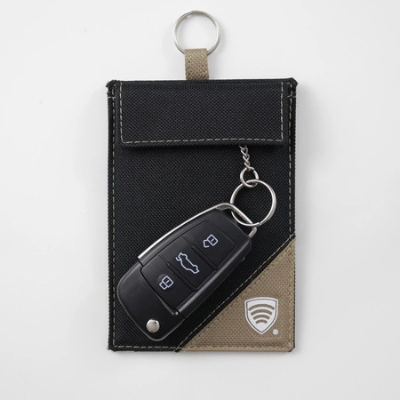 Keychain for keyless car clearance
